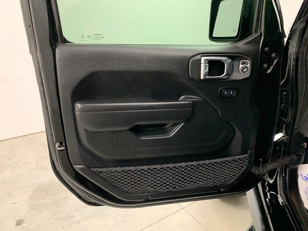 Used 2022 Jeep Wrangler Unlimited Sport AWD/4WD image 18