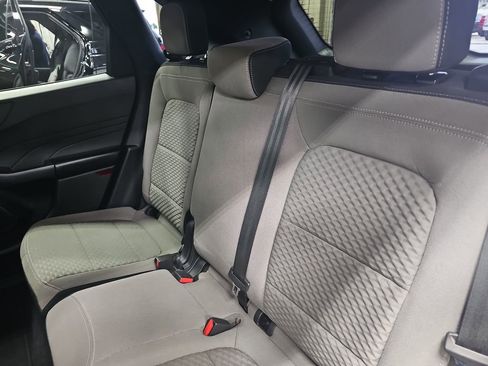 Used 2021 Ford Escape SE FWD image 13