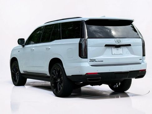 New 2026 Cadillac Escalade Platinum Sport AWD/4WD image 11