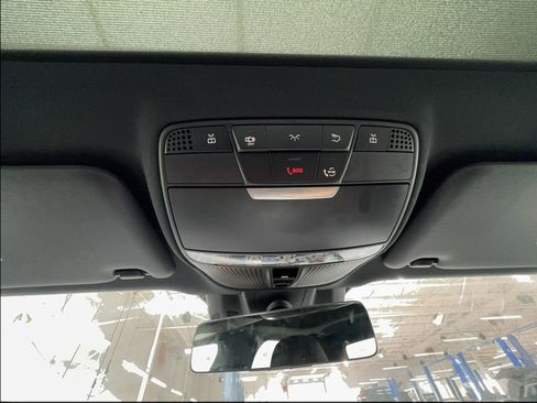Used 2022 Mercedes-Benz E 350 Sedan w/ AMG Line Exterior image 41