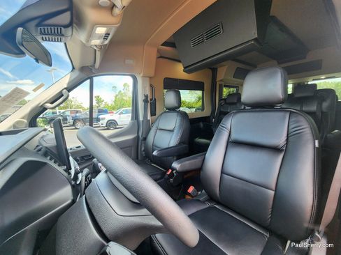 Used 2022 Ford Transit 250 Medium Roof w/ Upfitter Package RWD image 30