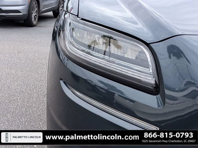 Certified 2022 Lincoln Nautilus FWD w/ Premium Package image 9