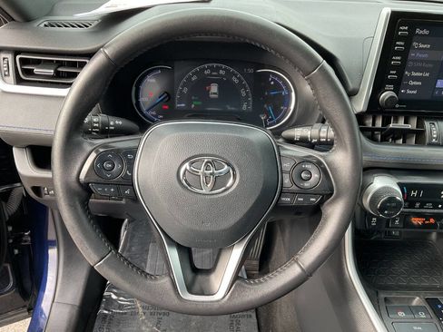 Used 2021 Toyota RAV4 XSE image 16