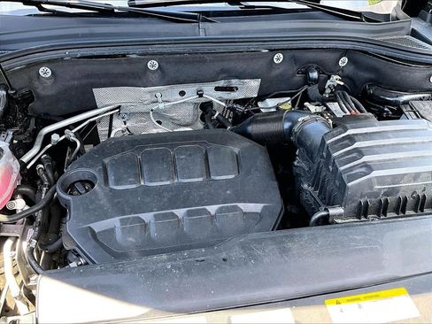 Used 2024 Volkswagen Atlas SEL AWD/4WD image 29