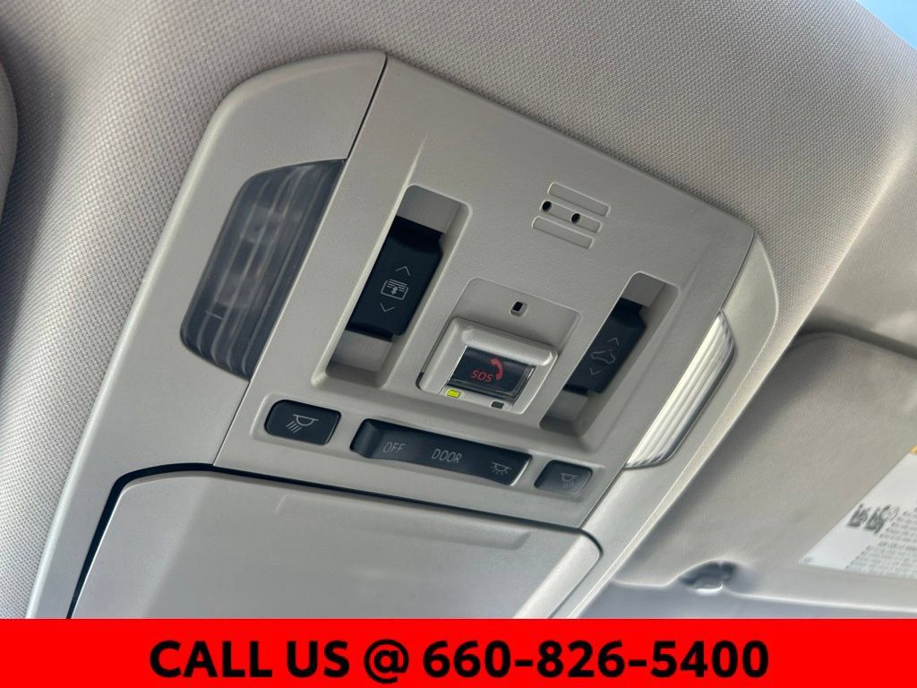 Used 2023 Toyota Highlander Platinum AWD/4WD image 20