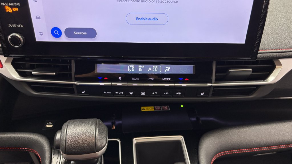 Certified 2026 Toyota Sienna XSE AWD/4WD image 30