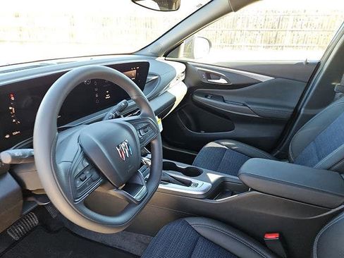 New 2026 Buick Envista Preferred image 12