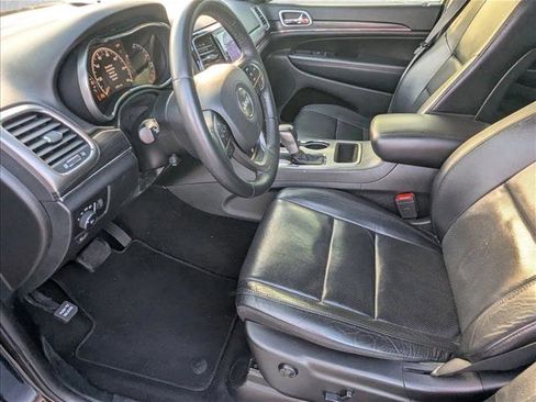 Used 2019 Jeep Grand Cherokee Limited w/ Luxury Group II image 14