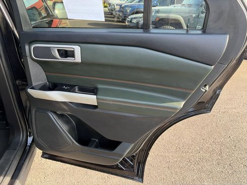 Used 2022 Ford Explorer Timberline image 14