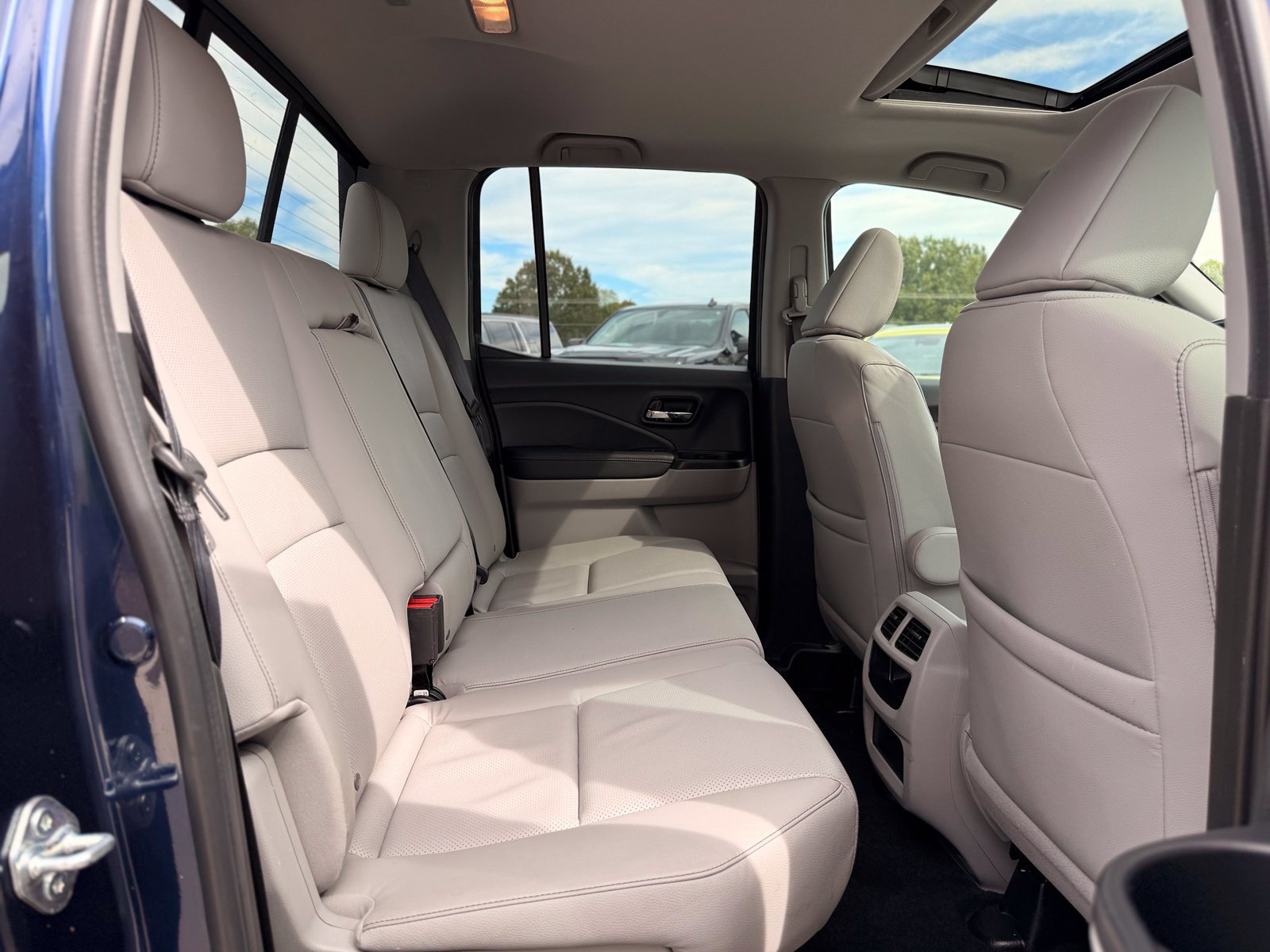 Used 2022 Honda Ridgeline RTL-E image 23