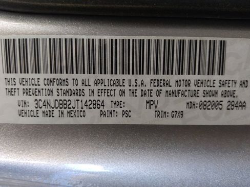 Used 2018 Jeep Compass Latitude w/ Safe & Security Group image 33