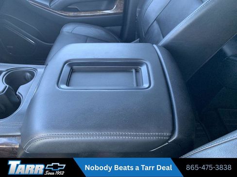 Used 2017 Chevrolet Suburban LT AWD/4WD image 22