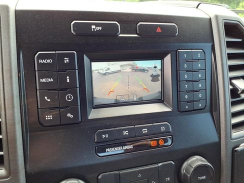 Used 2020 Ford F250 XL w/ Power Equipment Group AWD/4WD image 22