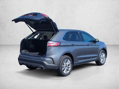 Used 2024 Ford Edge Titanium image 22