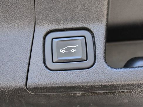 Used 2020 GMC Acadia SLT image 35