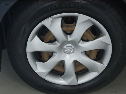 Used 2016 MAZDA MAZDA3 i Sport FWD image 38