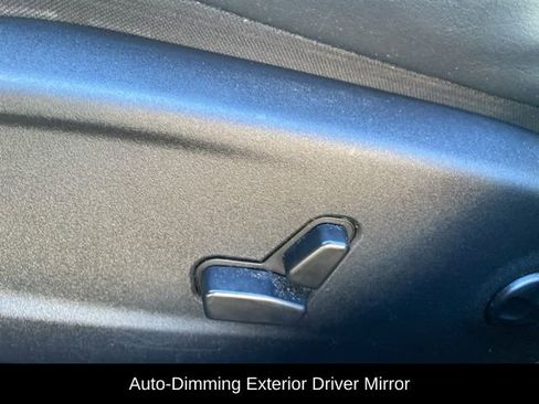 Used 2017 Dodge Charger R/T image 22