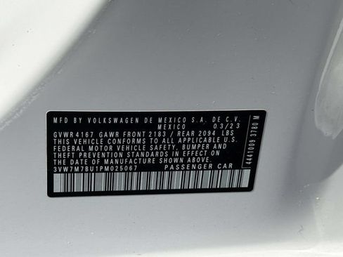 Certified 2023 Volkswagen Jetta SE w/ Panoramic Sunroof Package FWD image 21