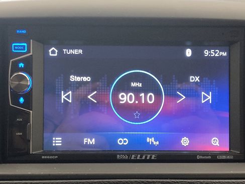 Used 2015 Dodge Grand Caravan American Value Package w/ UConnect Hands-Free Group image 25