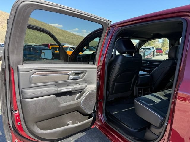 Used 2025 RAM 1500 Laramie AWD/4WD image 27