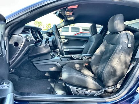 Used 2018 Ford Mustang GT w/ GT Performance Package image 2