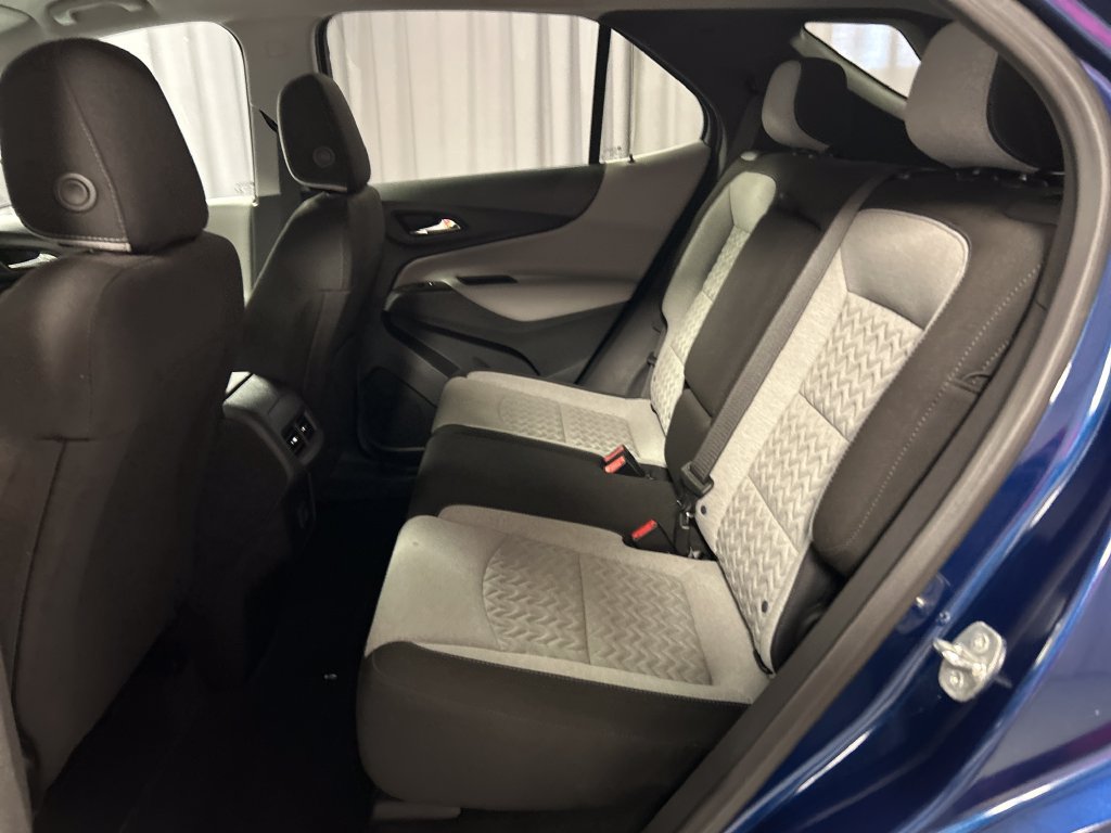 Used 2023 Chevrolet Equinox LS w/ LS Convenience Package FWD image 21