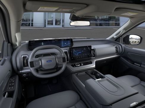 New 2026 Ford Expedition Max Active AWD/4WD image 9