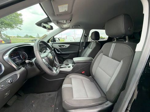 Certified 2023 Chevrolet Blazer LT w/ Convenience Package AWD/4WD image 18