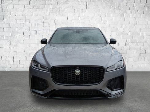 New 2026 Jaguar F-PACE R-Dynamic S image 2