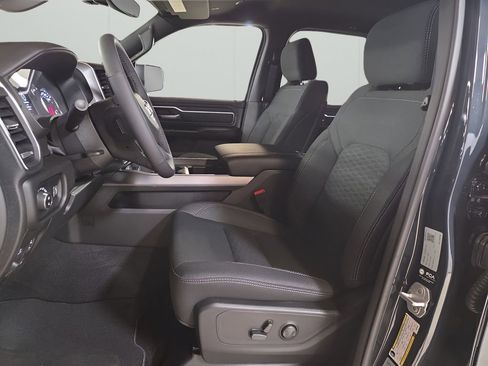 New 2026 RAM 1500 Big Horn w/ Night Edition image 9