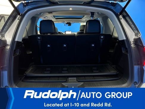Used 2024 Honda Pilot Touring image 23