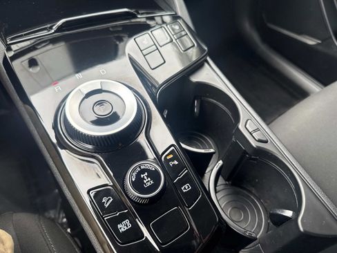 Used 2023 Kia Sportage LX image 24