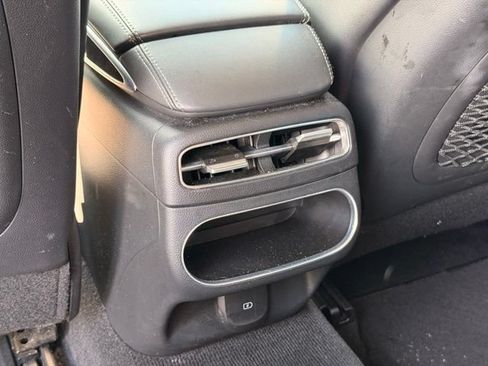 Used 2025 Genesis GV70 2.5T AWD/4WD image 14