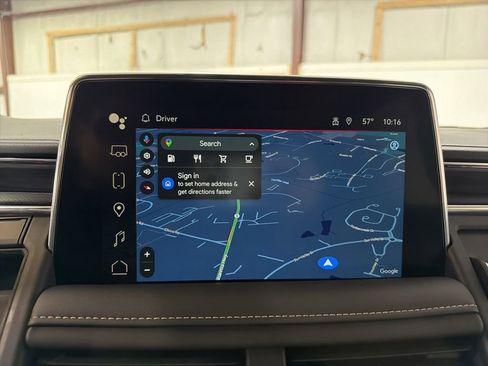 Used 2024 GMC Yukon XL SLT image 17