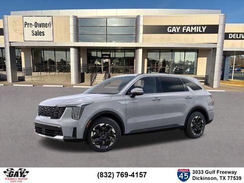 Certified 2026 Kia Sorento S FWD image 3