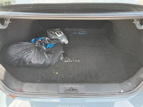 Used 2024 Nissan Sentra SR w/ SR Premium Package FWD image 8