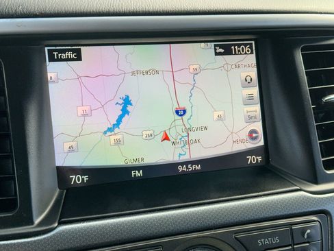 Used 2020 Nissan Pathfinder SL image 18