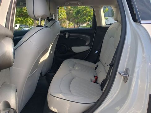 Used 2022 MINI Cooper S w/ Driver Assistance Package image 15