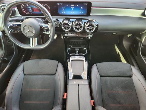 Certified 2025 Mercedes-Benz CLA 250 image 26