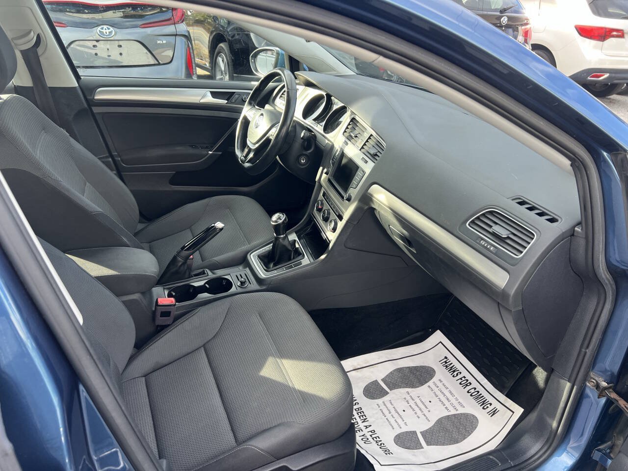 Used 2017 Volkswagen Golf S AWD/4WD image 12