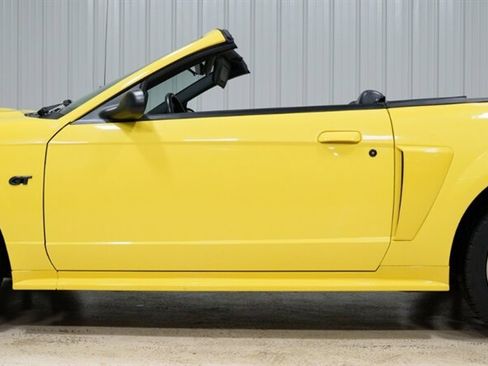 Used 2002 Ford Mustang GT Premium image 8