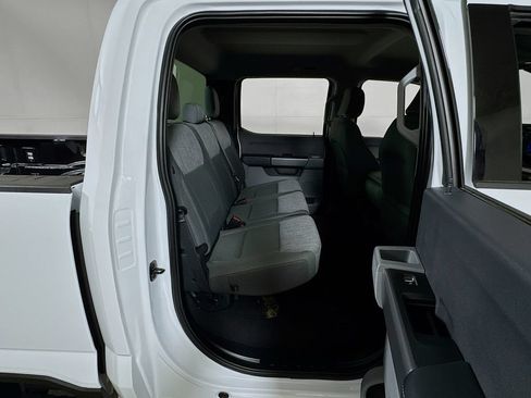 Used 2025 Ford F250 XLT AWD/4WD image 24