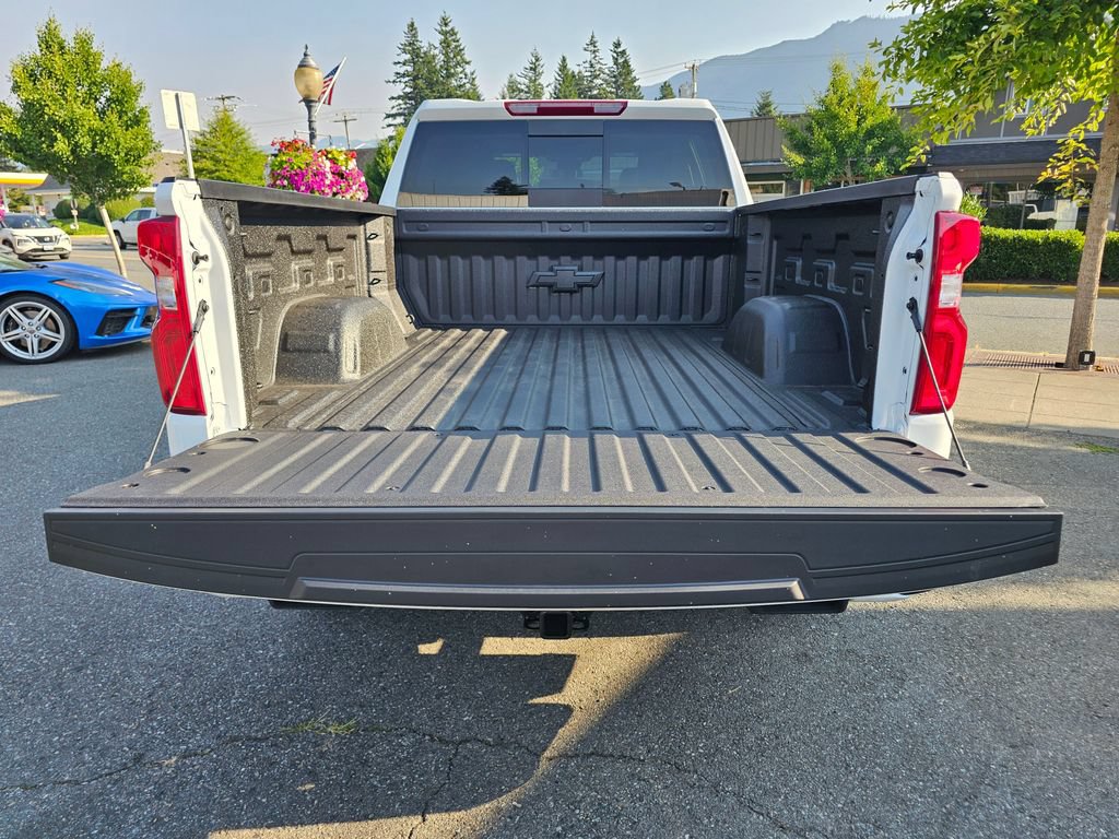 New 2026 Chevrolet Silverado 1500 RST w/ RST All Star Premium Package AWD/4WD image 7