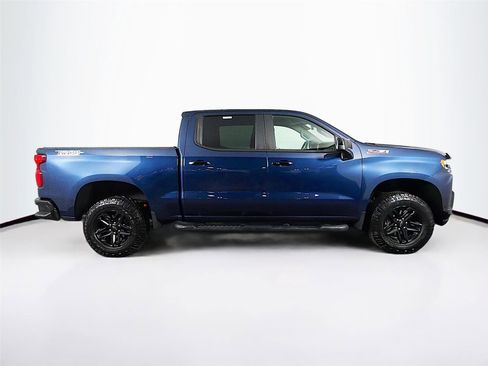 Used 2021 Chevrolet Silverado 1500 LT Trail Boss w/ Convenience Package II image 8