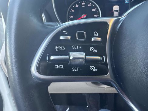 Certified 2022 Mercedes-Benz GLC 300 image 26