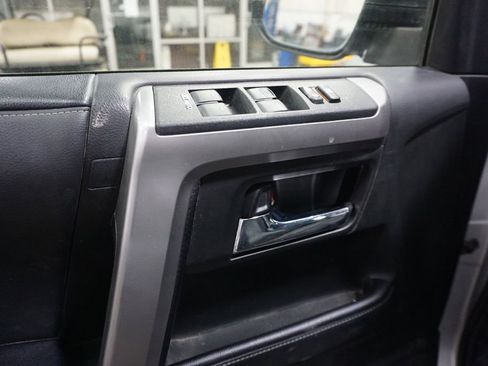 Used 2023 Toyota 4Runner SR5 Premium w/ Moonroof Package image 2