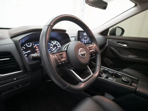 Certified 2023 Nissan Rogue SL image 8