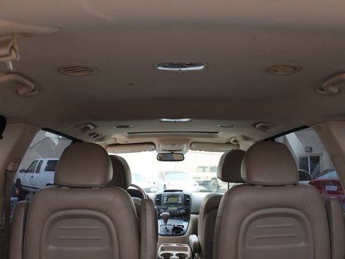 Used 2012 Kia Sedona EX w/ Luxury Pkg FWD image 20