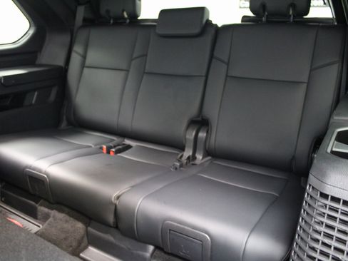 Used 2025 Toyota Sequoia Limited w/ Tow Technology Package image 29