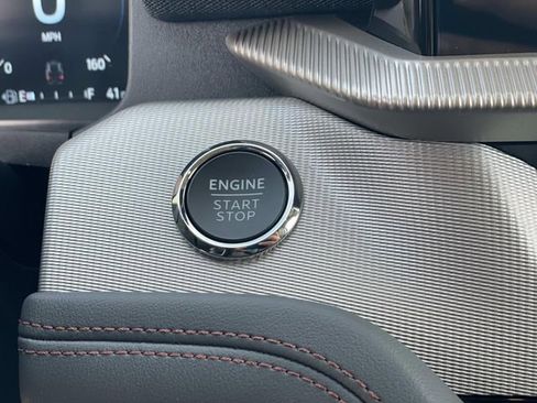 New 2026 Ford Explorer Active w/ Active Comfort Package image 15